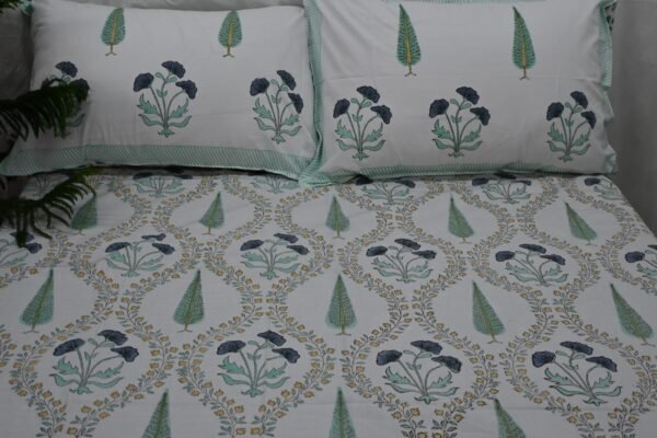 Hand Block Printed Bed Sheet and Pillowcase Set Fitted Bedsheet (queen)